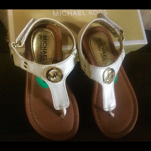 michael kors girls sandals